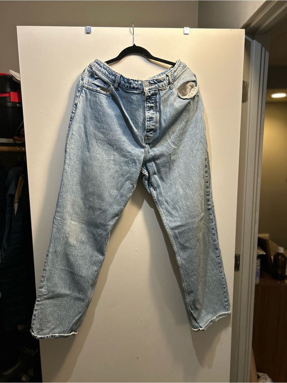 Abercrombie & Fitch Light Blue the dad high rise fit jeans